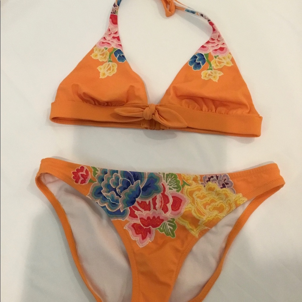 VICTORIA’S SECRET Orange Floral Bikini